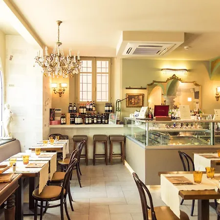 Royal Victoria, By R Collection Hotel 4*