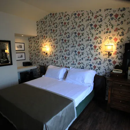 Royal Victoria, By R Collection 4* 바레나