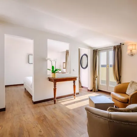 Royal Victoria, By R Collection 4*