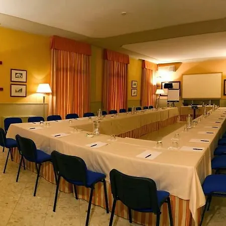 Royal Victoria, By R Collection Hotell 4*